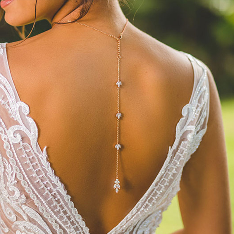 Body Jewelry For Backless Dress - سلسلة خلفية مرصعة بالأحجار الكريمة، قلادة