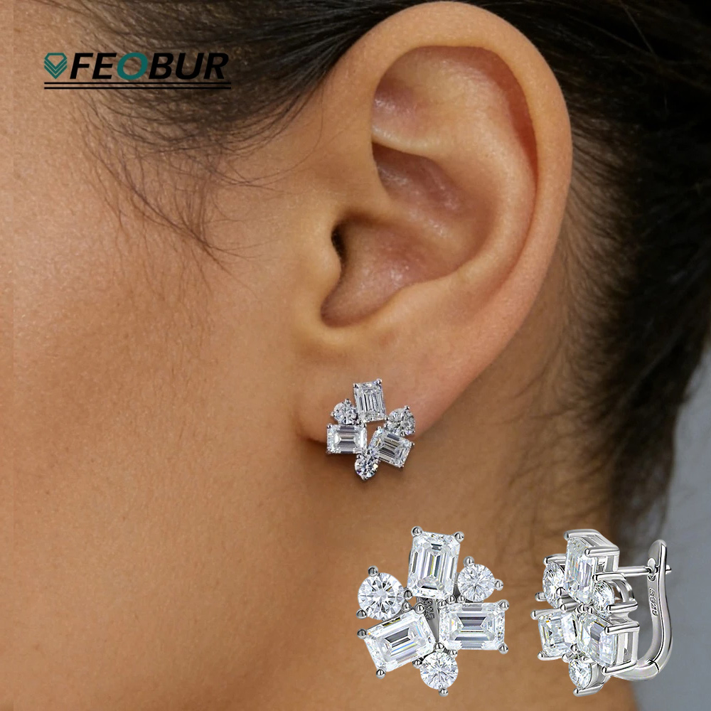 Cluster Stud Ear - أقراط مرصعة بالموسانيت بوزن 8.2 قيراط