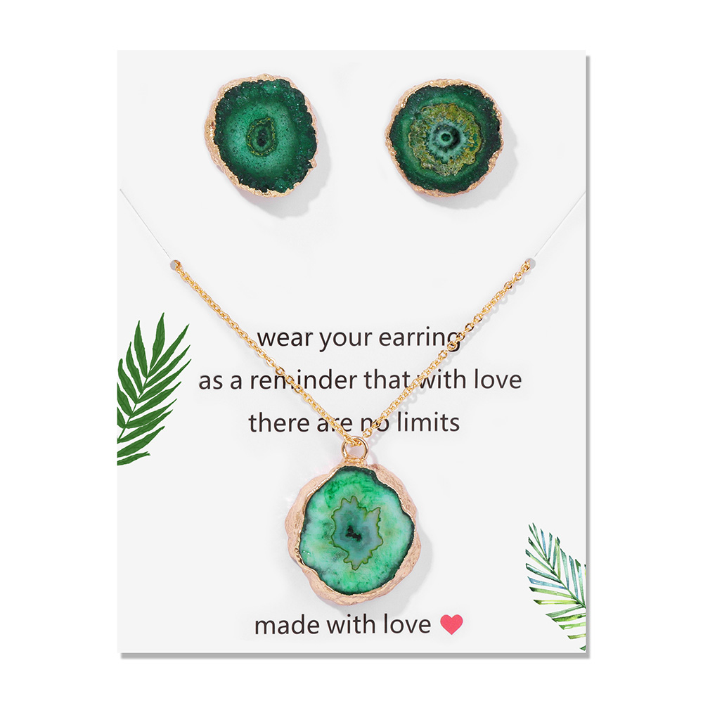 الطبيعية الخضراء Druzy Agates  - مراجعة Cluster Stud Ear وسعره