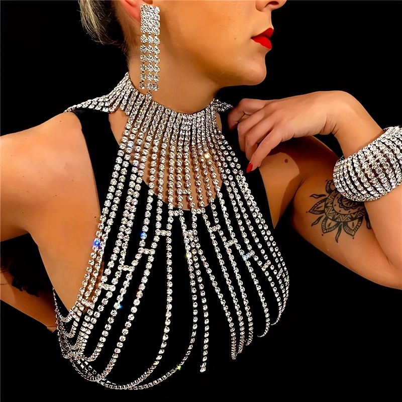 سلسلة صدر كريستالية فاخرة، قلا - مراجعة Body Jewelry High End وسعره