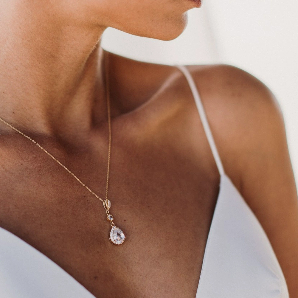 الفاخرة الزركون قطرة الماء عود - مراجعة Body Jewelry For Backless Dress وسعره