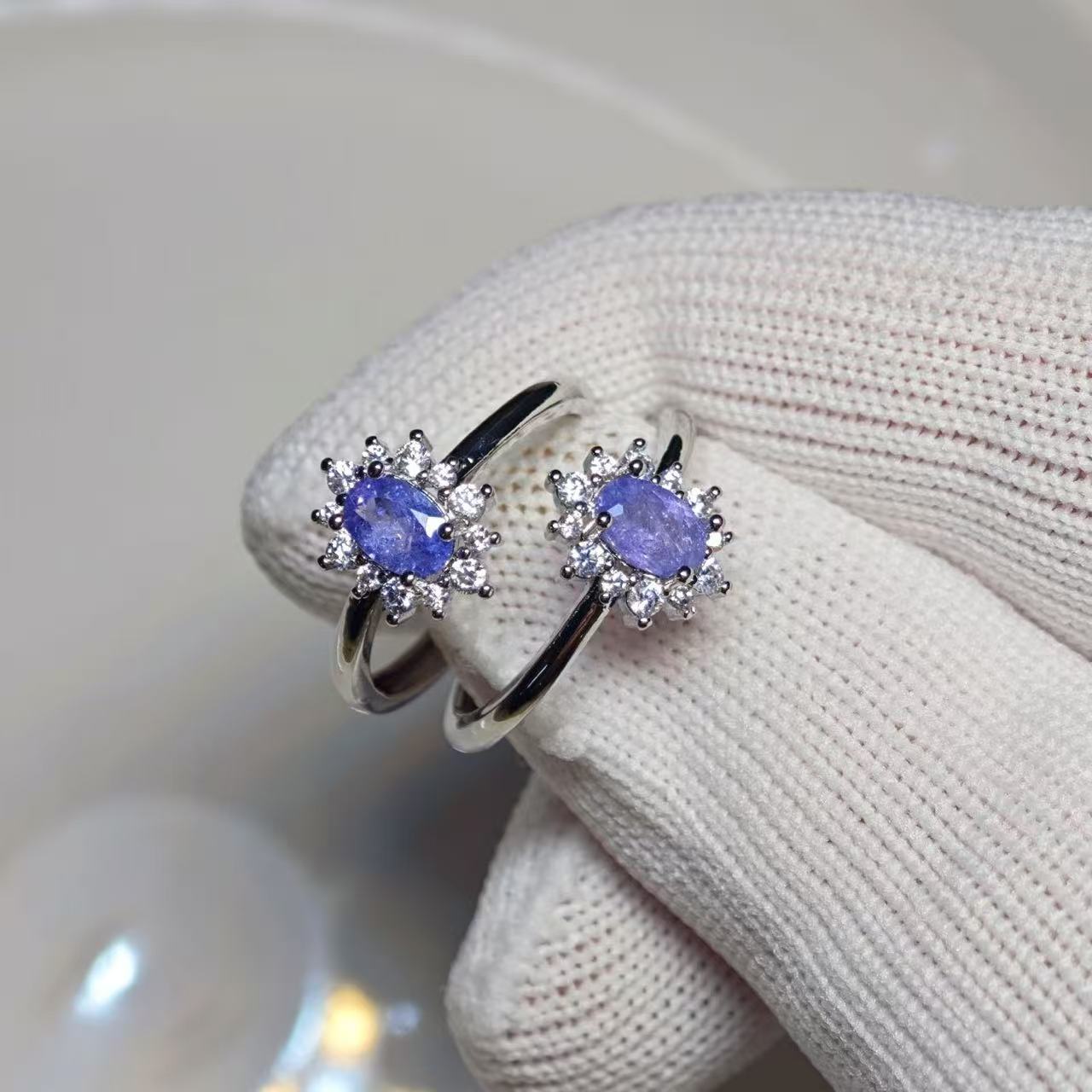 خاتم التانزانيت الطبيعي القابل - مراجعة Body Jewelry Wholesale وسعره