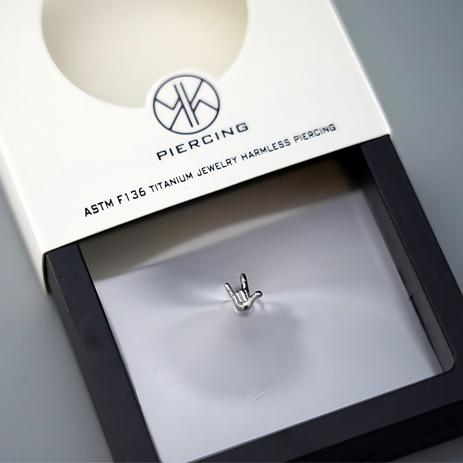 التيتانيوم ستد أقراط موضوع داخ - مراجعة Body Jewelry Jewelry Box وسعره