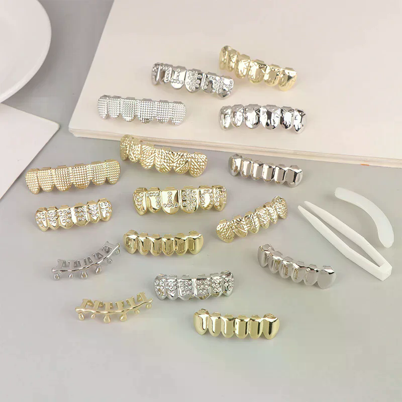 غطاء أسنان معدني بنمط الهيب هو - مراجعة Body Jewelry Universe وسعره